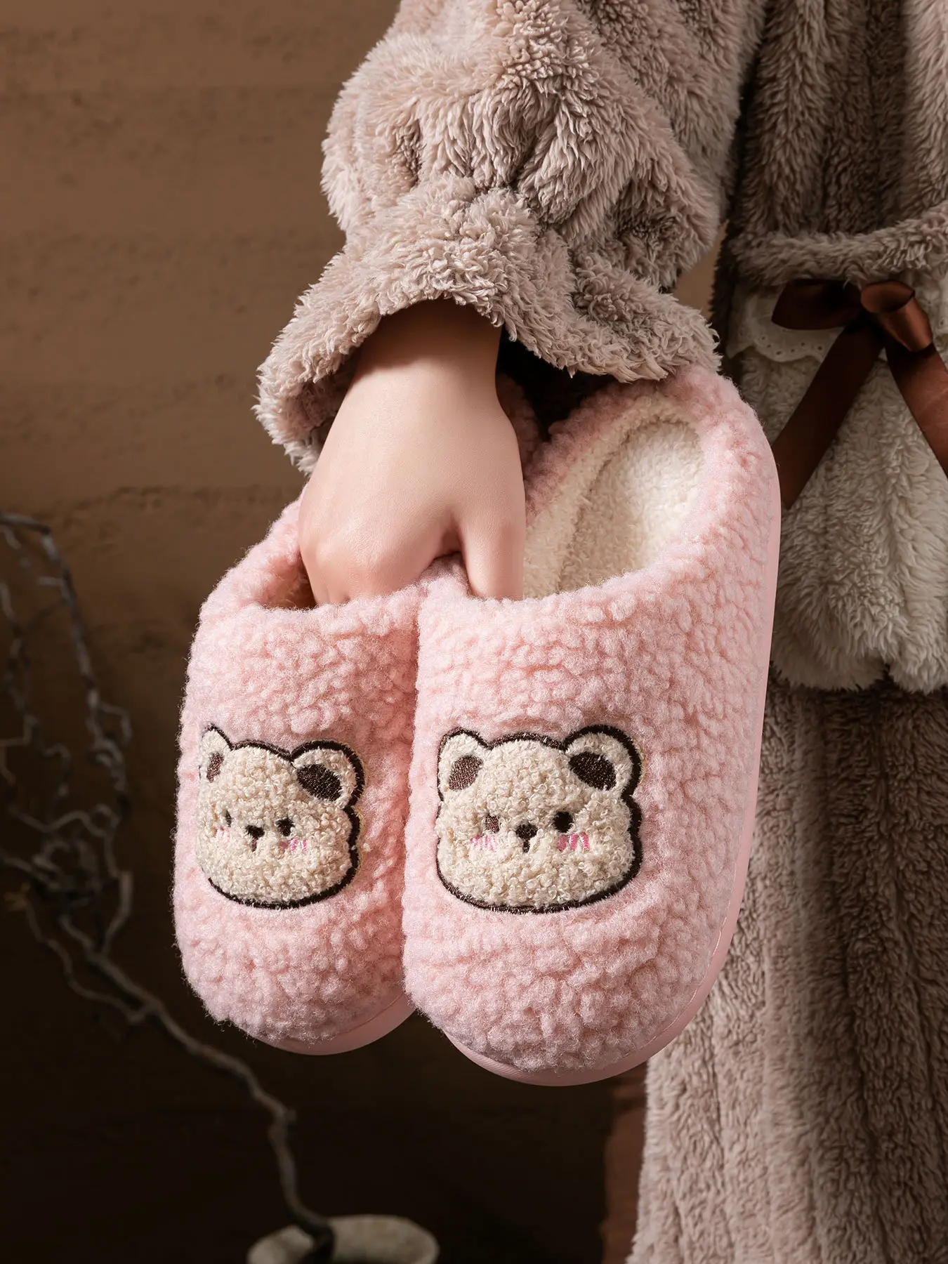 2025 Winter Cotton Slippers for Women Pink Bear Design — feature 28