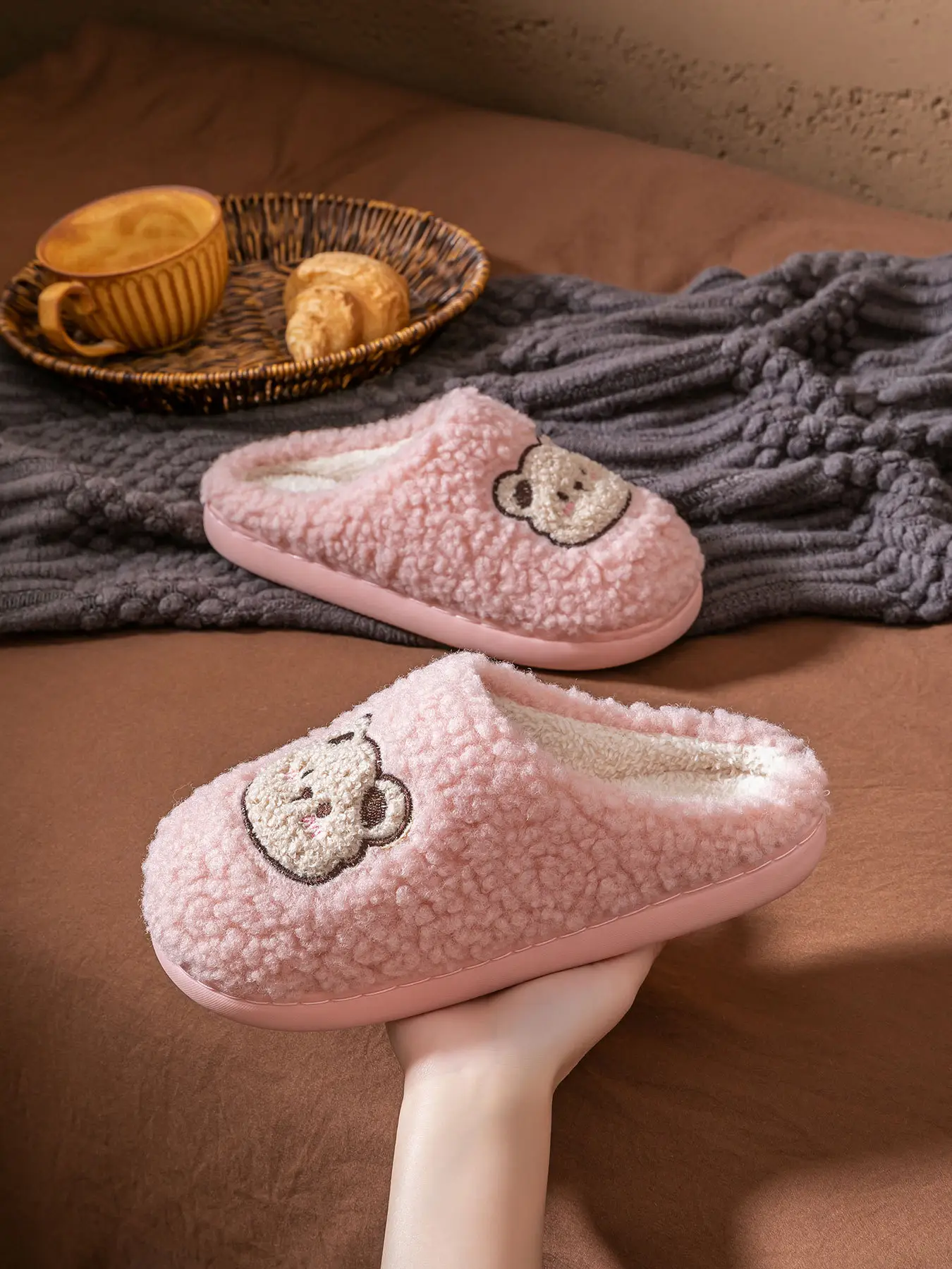 2025 Winter Cotton Slippers for Women Pink Bear Design — feature 39
