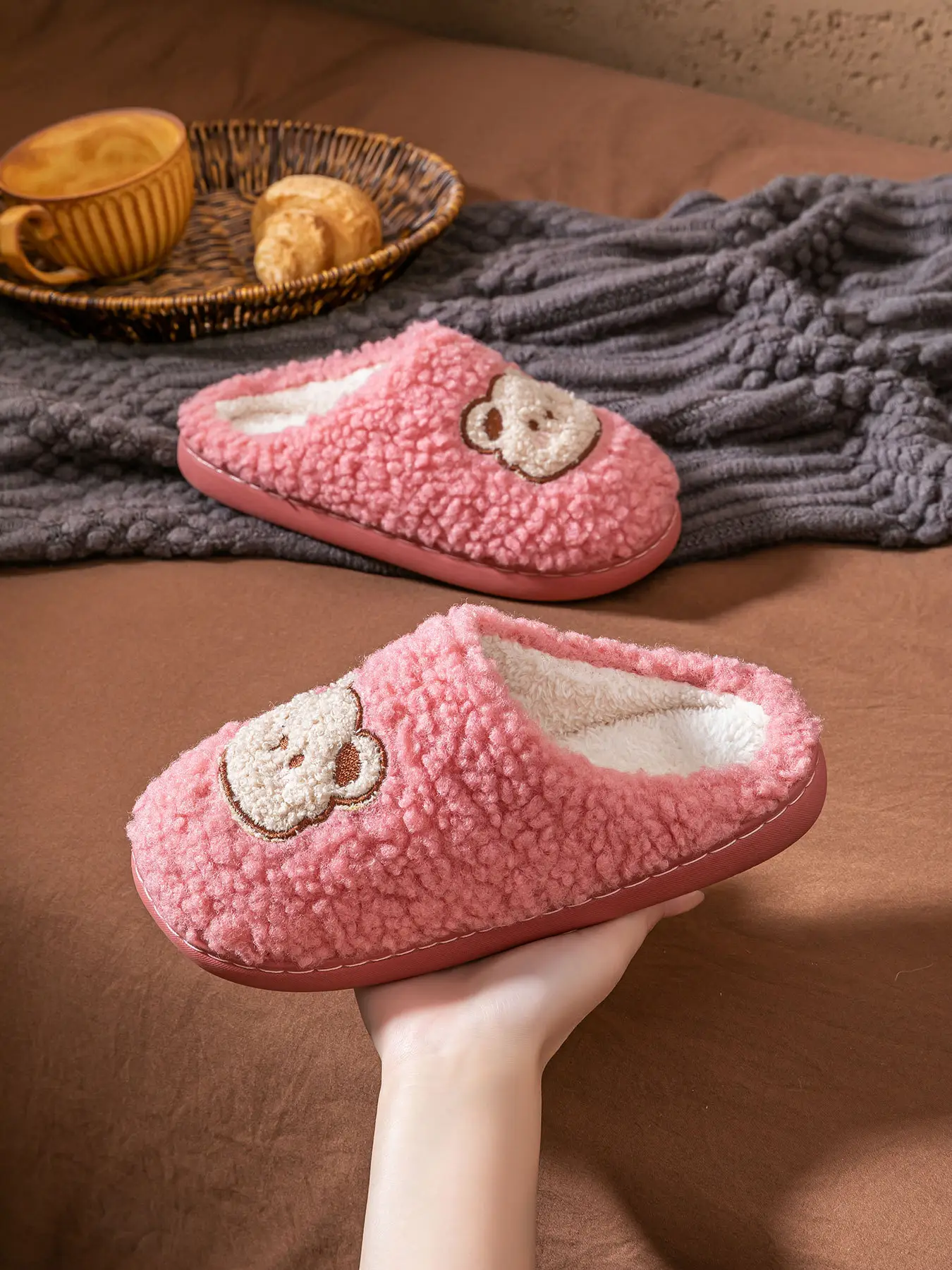 2025 Winter Cotton Slippers for Women Pink Bear Design — feature 42