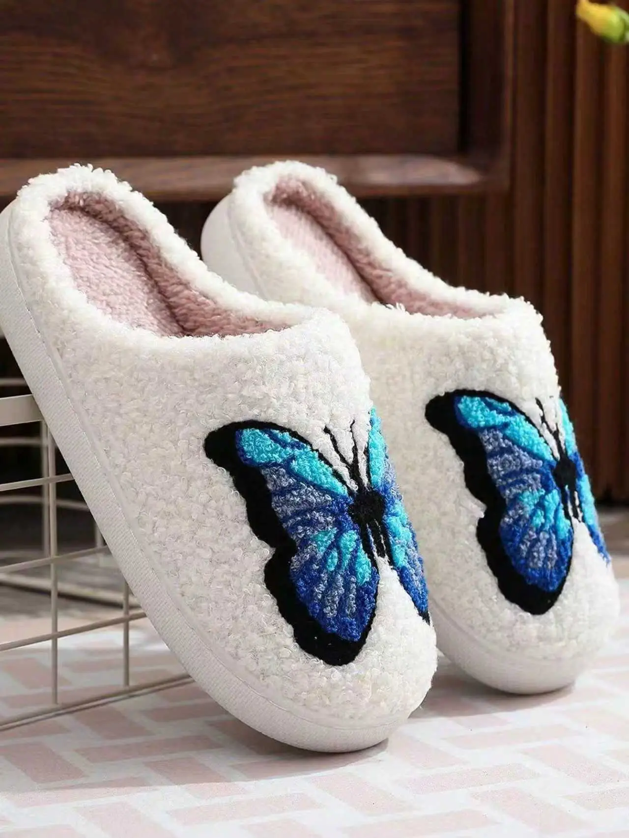 2025 Butterfly Embroidered Plush Cotton Slippers White