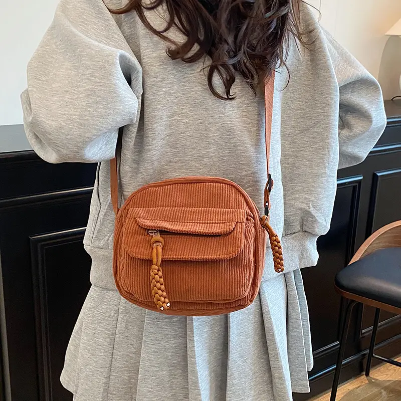 Retro Corduroy Shoulder Bag Green Mobile Phone Carryall - Image 7