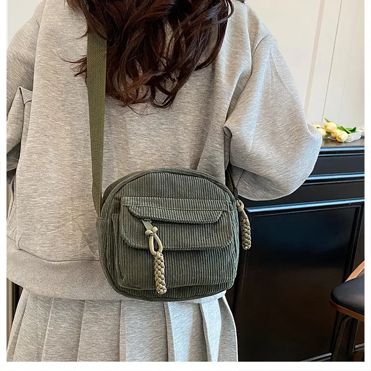Retro Corduroy Shoulder Bag Green Mobile Phone Carryall — feature 13