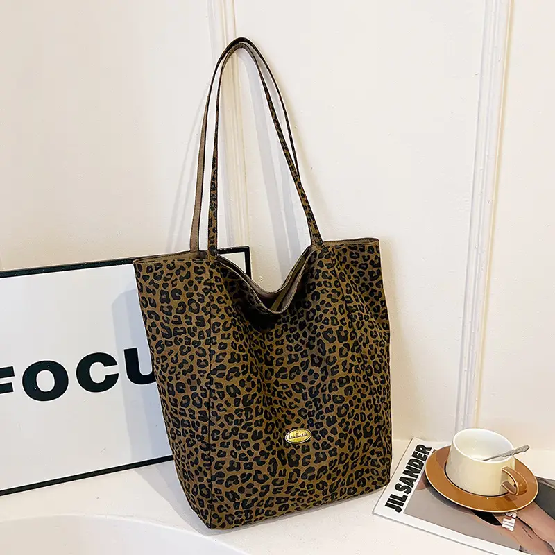 Leopard Print Reversible Shoulder Bag for Women — feature 26