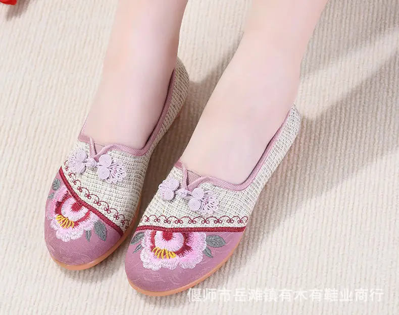 Casual Non-Slip Soft-Soled Flat-Soled Chinese-Style Han Dynasty Shoes, Comfortable Women's Soft-Soled Embroidered Shoes, Old Beijing Cloth Shoes — feature 17