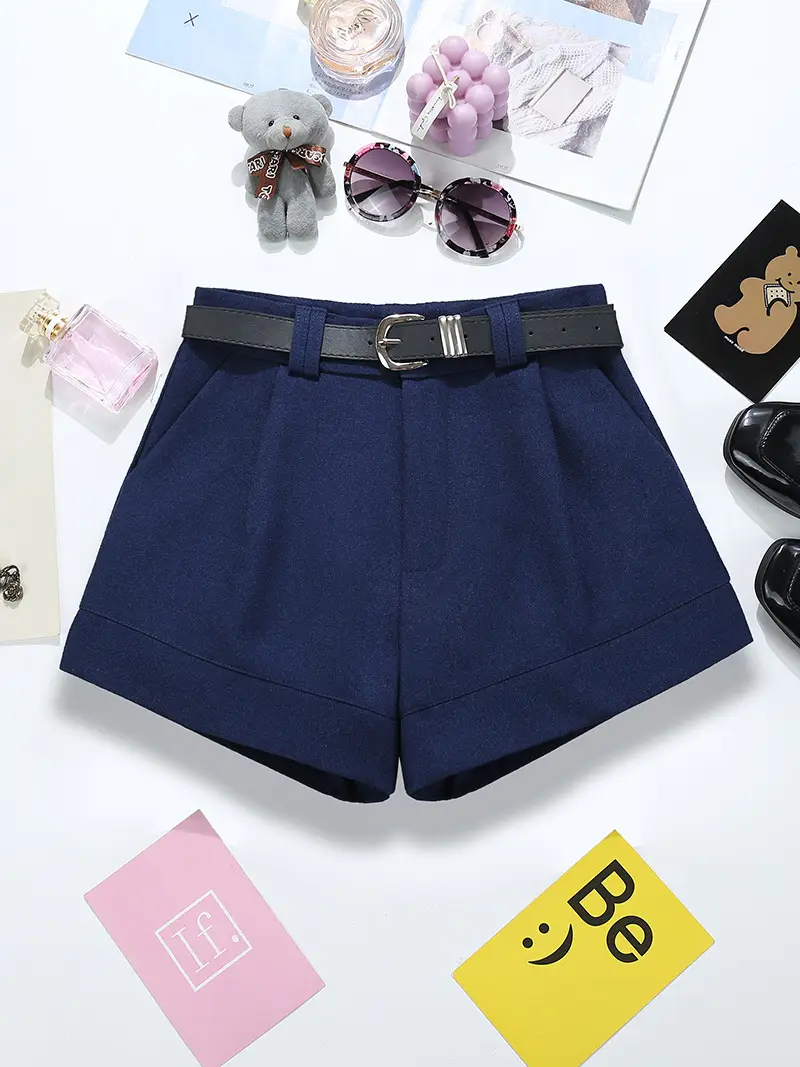 White Curved Shorts with Belt 2025 Autumn Wear — feature 12