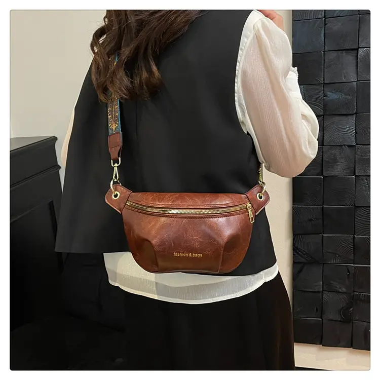 Retro Blue Embroidered Shoulder Bag for Women — feature 19