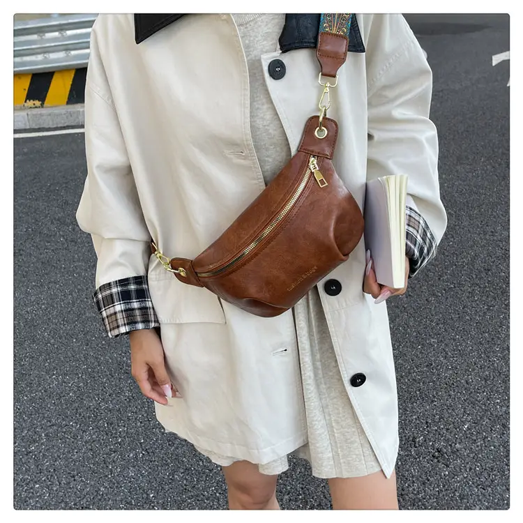 Retro Blue Embroidered Shoulder Bag for Women — feature 32