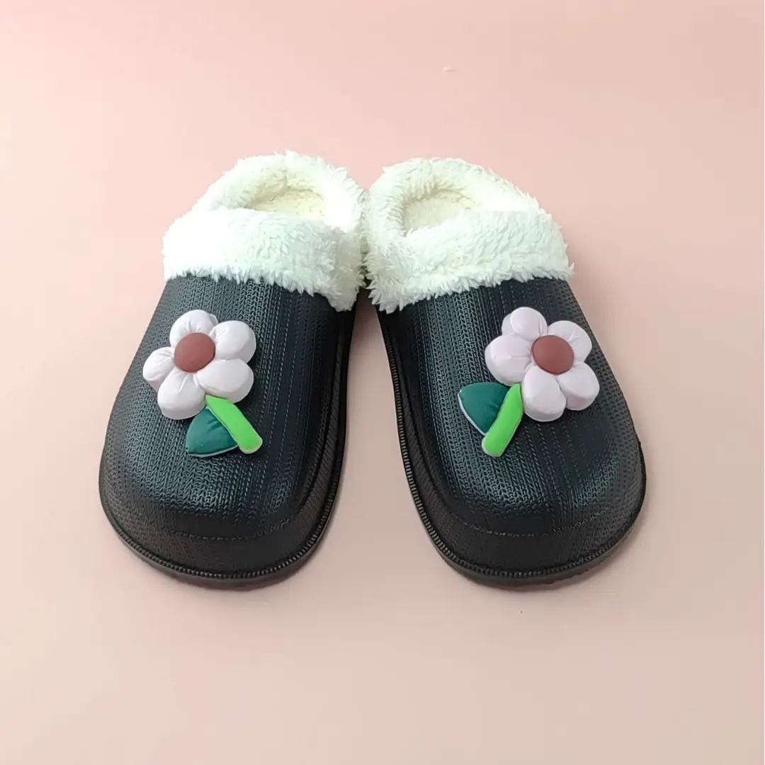2026 Winter Cotton Slippers for Women Cute and Fun Flower Cartoon Warm Plush Thick-Soled Home Indoor Warm Slippers