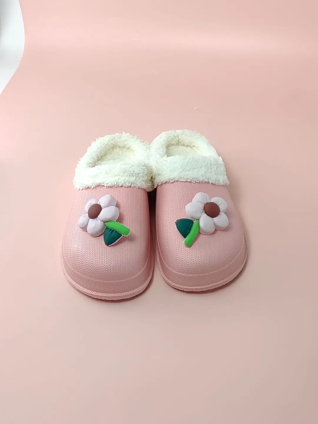 2026 Winter Cotton Slippers for Women Cute and Fun Flower Cartoon Warm Plush Thick-Soled Home Indoor Warm Slippers — feature 7