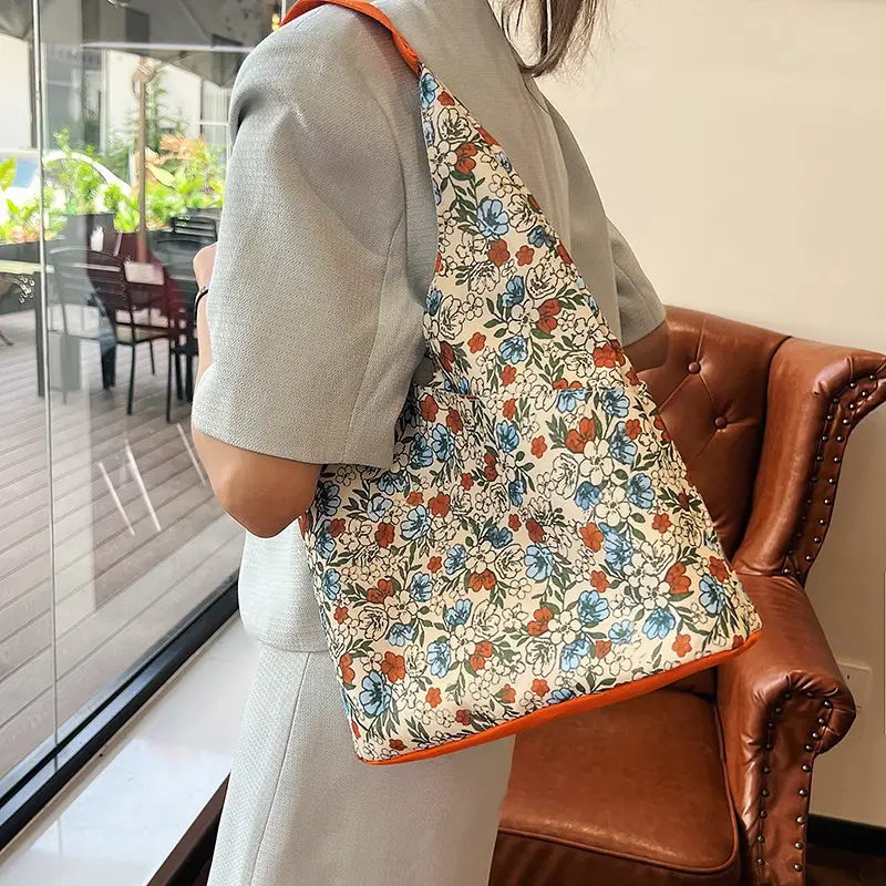 Trendy Floral Japanese Style Shoulder Bag for Women — feature 19