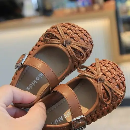 2025 New Autum Baby Princess Shoes Soft Sole Non-Slip Girls' Small Leather Shoes Baby Shoes 1--3 Years Old Toddler Shoes - Image 6