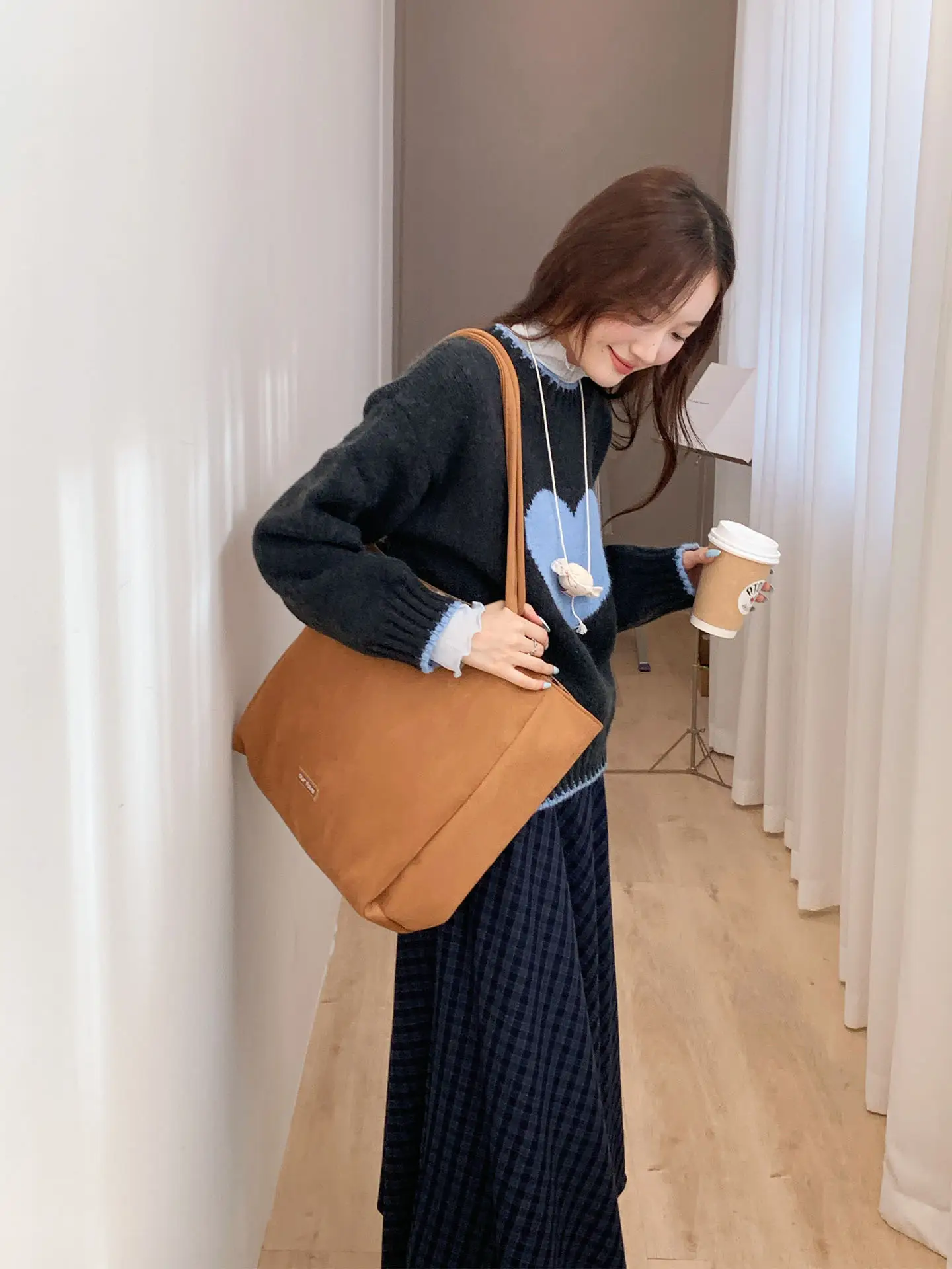 Autumn Winter Suede Double Sided Retro Plaid Bag — feature 9
