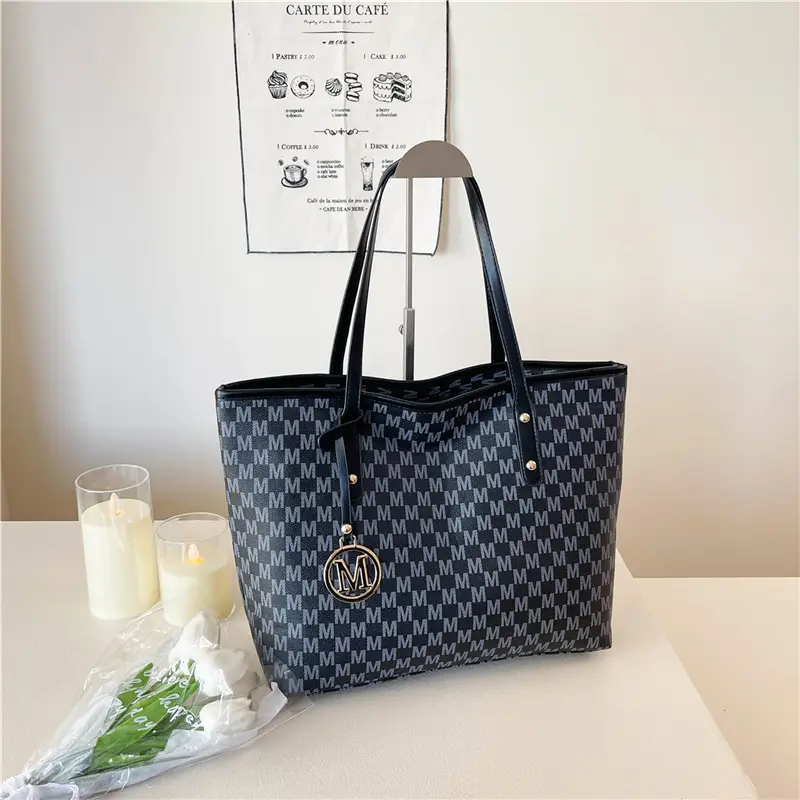 Women's Printed Large Travel Bag with Gold Logo - Image 8