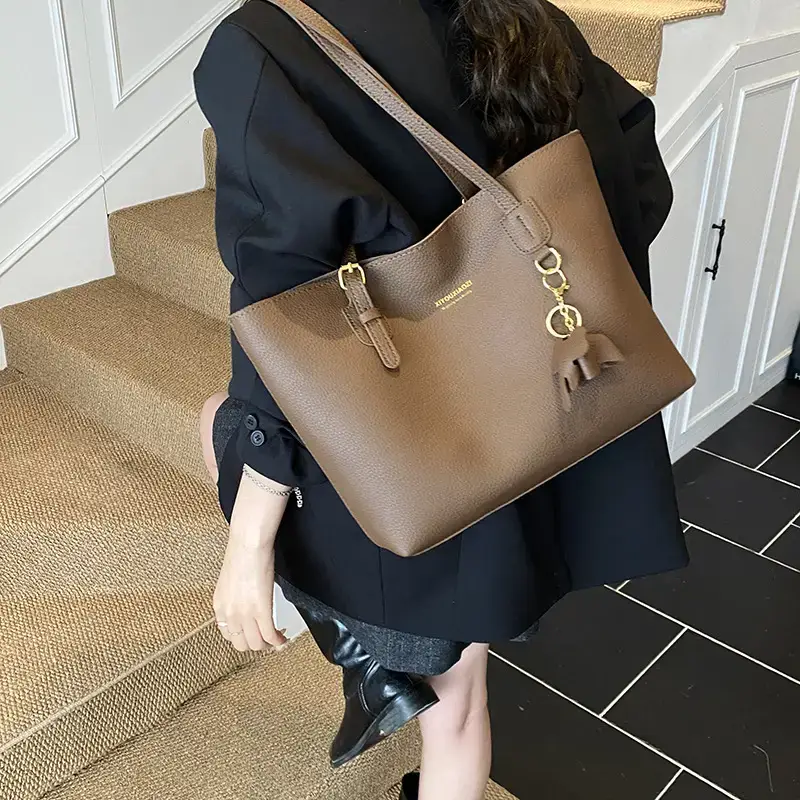 Women's Contrasting Color Tote Bag 2025
