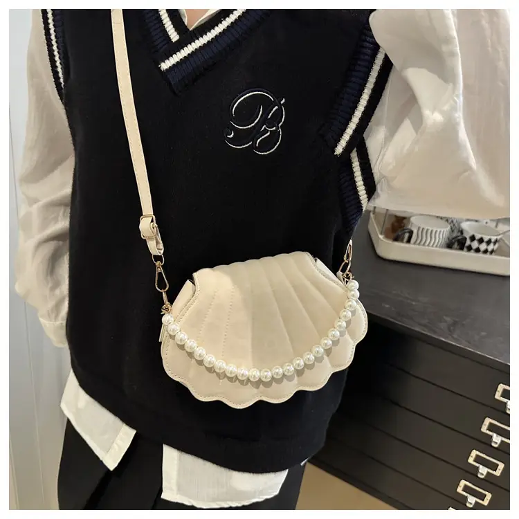 Korean Style Pearl Shell Crossbody Bag for Women — feature 11