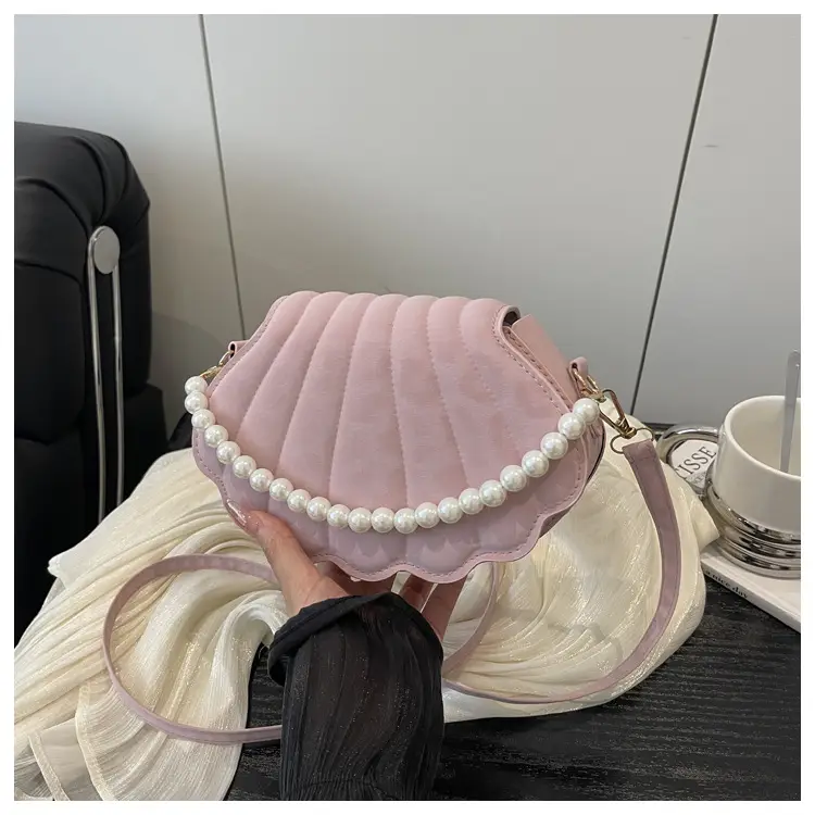 Korean Style Pearl Shell Crossbody Bag for Women - Image 4