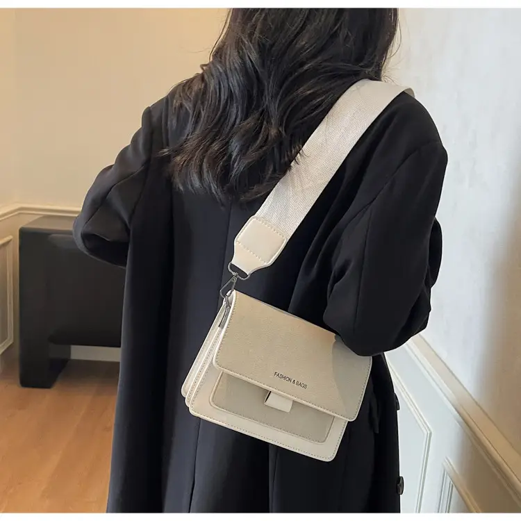 Women's Tan Leather Shoulder Crossbody Bag 2026 — feature 11