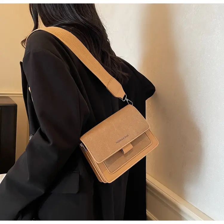 Women's Tan Leather Shoulder Crossbody Bag 2026 — feature 14
