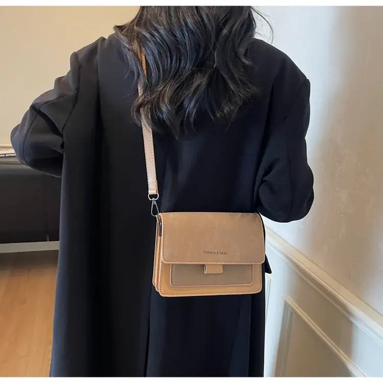 Women's Tan Leather Shoulder Crossbody Bag 2026 — feature 16