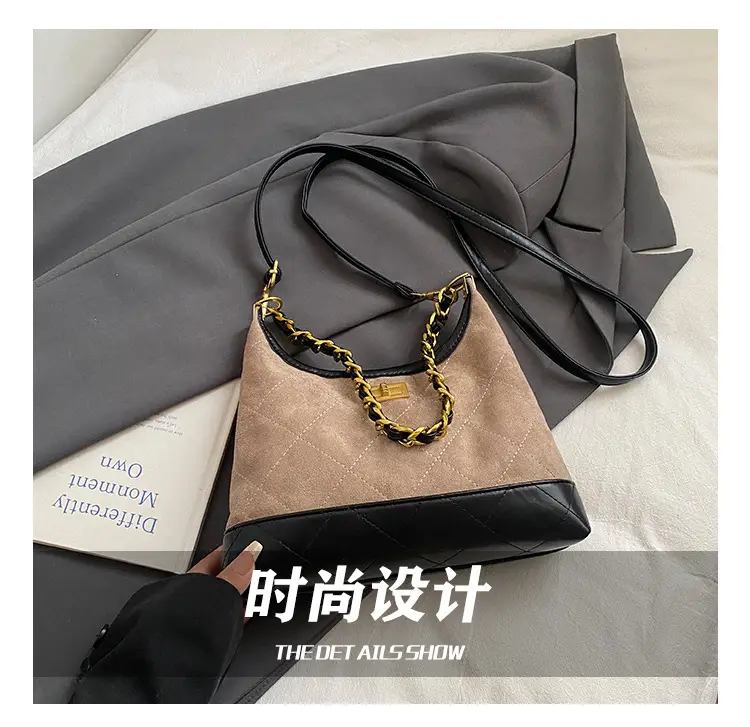 Retro Frosted Rhombus Chain Shoulder Bag for Women — feature 12