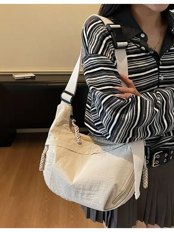 Women Large Capacity Shoulder Bag Black 2026 - Image 8