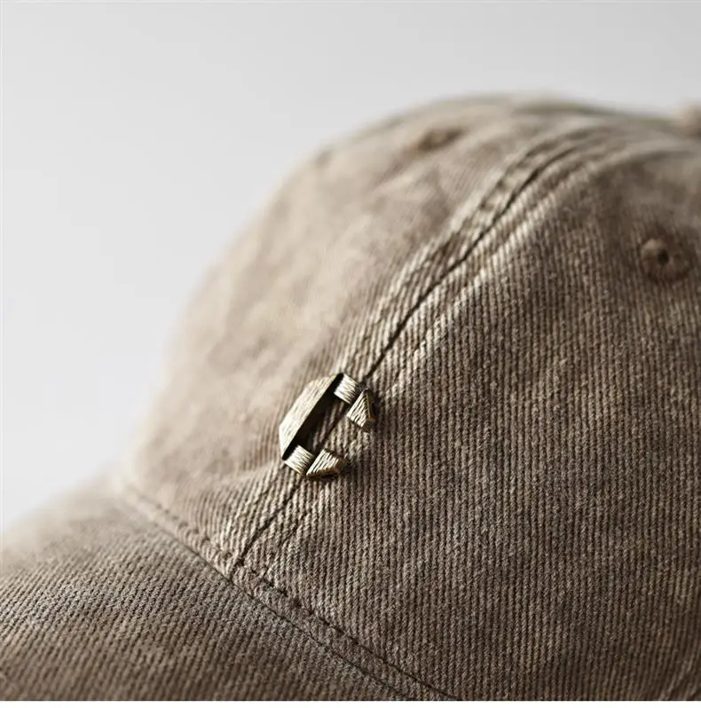 Vintage Distressed Metal C Logo Baseball Cap Unisex Sunshade — feature 16