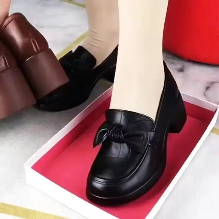Bow Thick Heel Leather Shoes for Women 2025 — feature 2