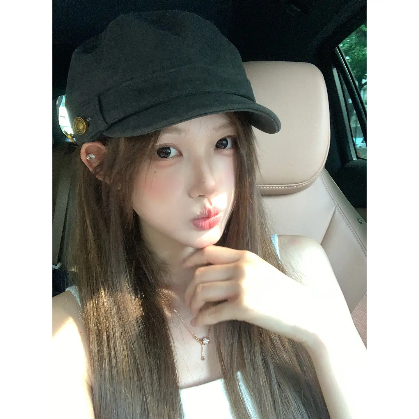Japanese Retro Button Flat-Top Newsboy Cap for Women 2025 - Image 3