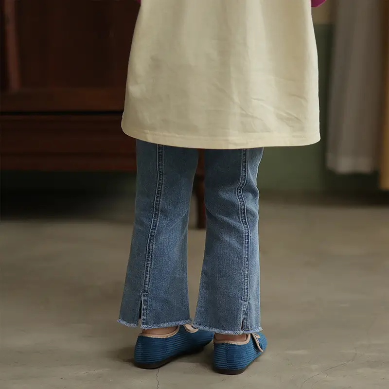 Girls' Autumn Stylish Versatile Flared Pants Children's Outerwear Jeans Spring and Autumn New Baby Girl Long Pants