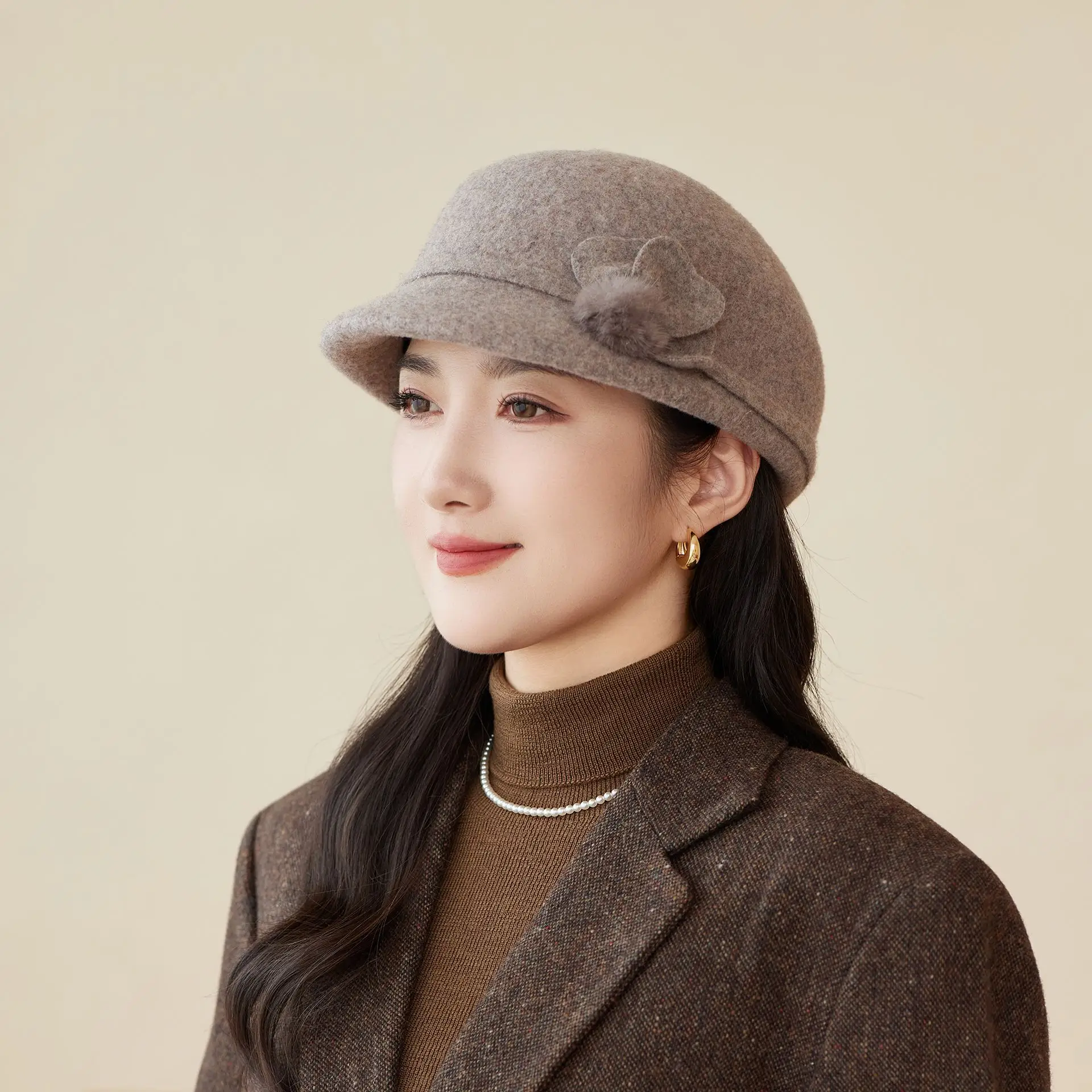 Women Woolen Duckbill Cap for Winter Autumn - Image 4