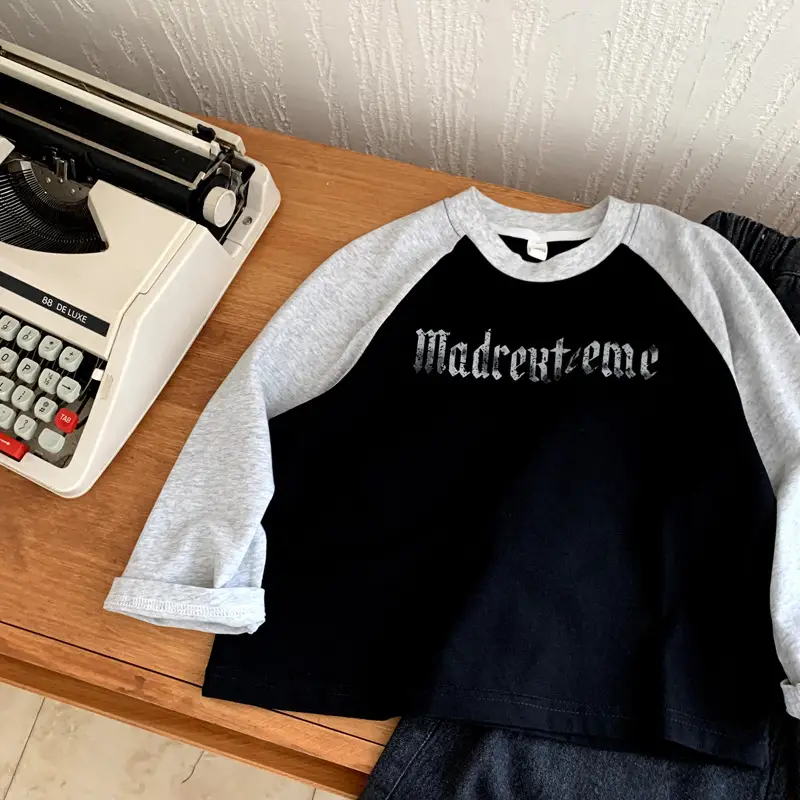 Boys Raglan Sleeve T-Shirt Black Grey Autumn Wear — feature 4