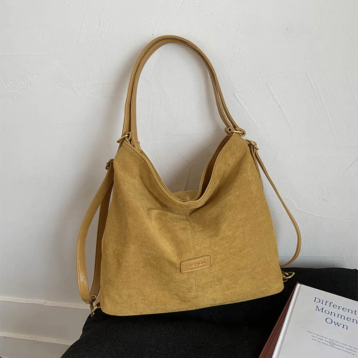 Black Crossbody Bag for Women Large Capacity Casual Versatile — feature 10
