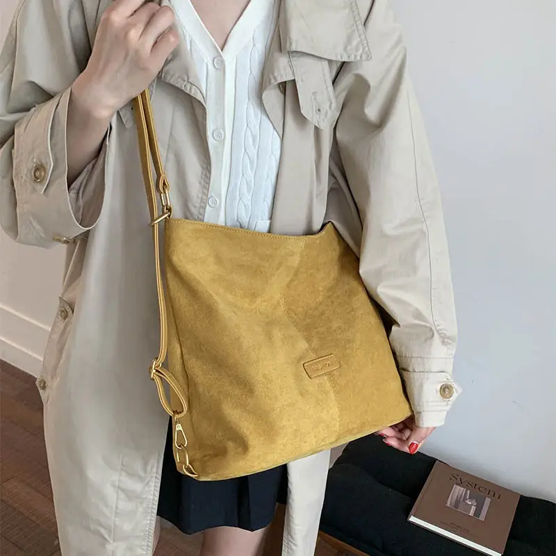 Black Crossbody Bag for Women Large Capacity Casual Versatile — feature 24