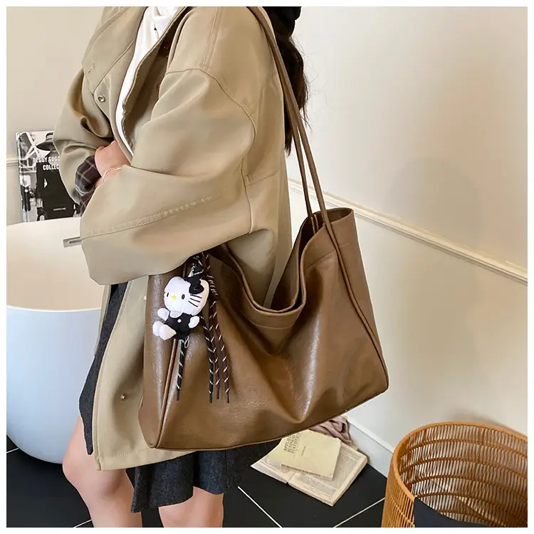 Women's Large Capacity Soft Leather Shoulder Bag with Clear Handle — feature 17