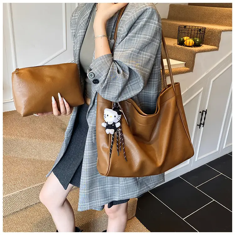 Women's Large Capacity Soft Leather Shoulder Bag with Clear Handle — feature 19
