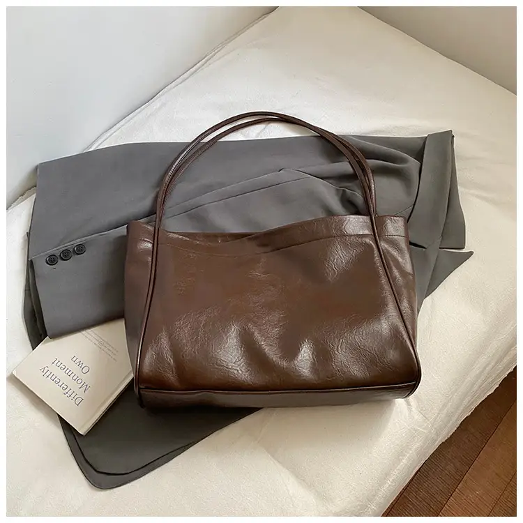 Women's Large Capacity Soft Leather Shoulder Bag with Clear Handle - Image 6