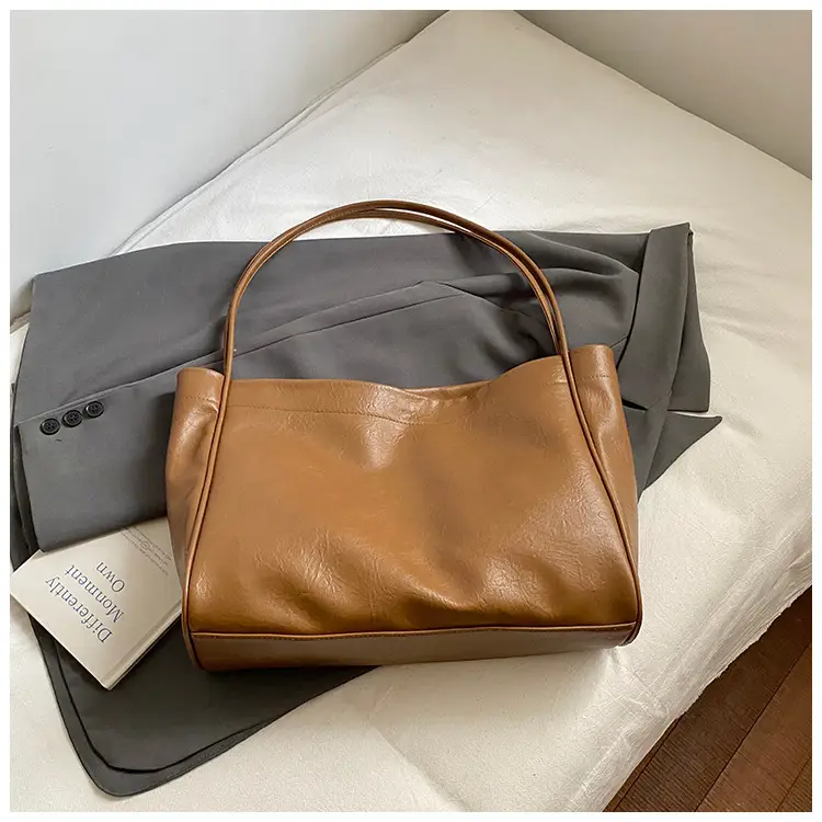 Women's Large Capacity Soft Leather Shoulder Bag with Clear Handle - Image 8