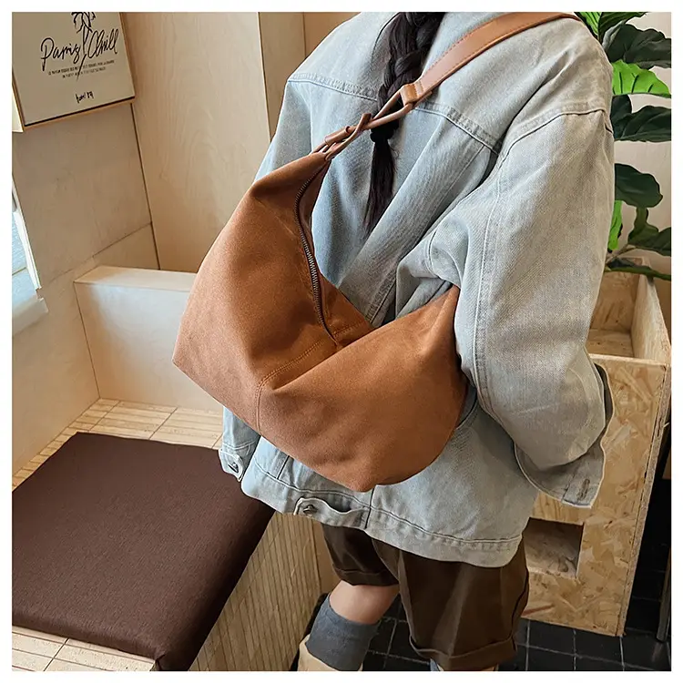 Retro Frosted Women's Large Shoulder Bag Brown — feature 15
