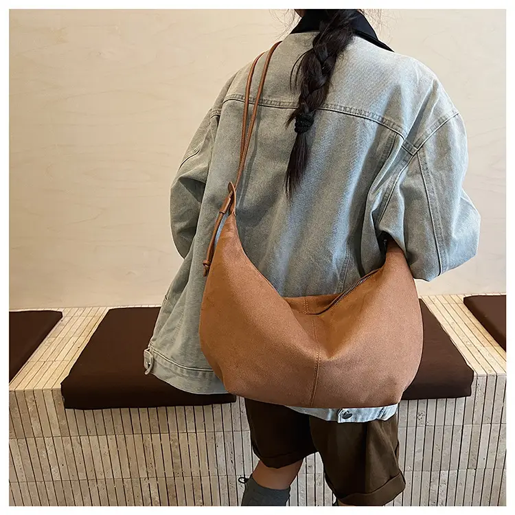 Retro Frosted Women's Large Shoulder Bag Brown — feature 16
