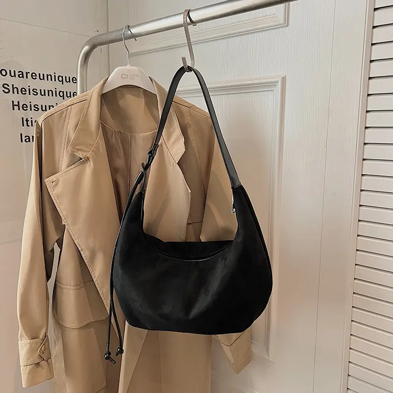 Retro Frosted Women's Large Shoulder Bag Brown - Image 3
