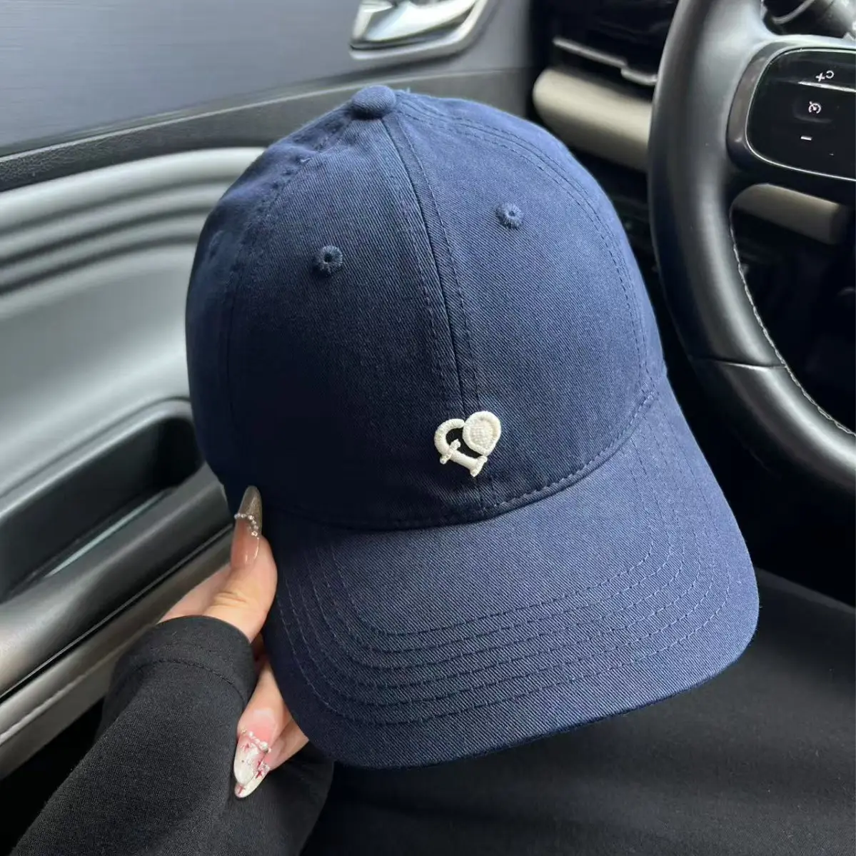 Women Heart Embroidered Baseball Cap Light Grey - Image 8