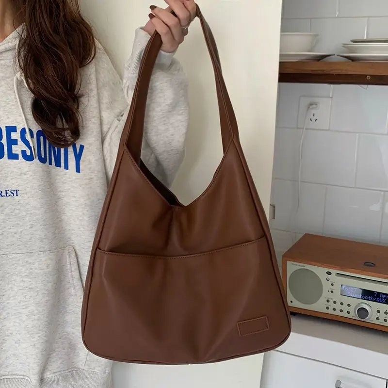 Black PU Leather Tote Bag for Women Commuting — feature 12