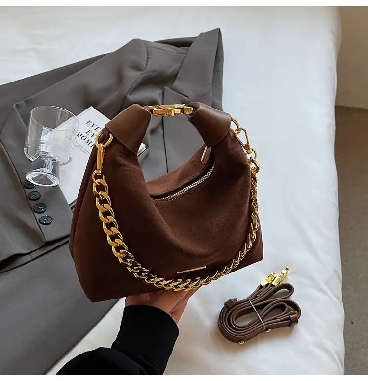 Women's Retro Chain Shoulder Bag Brown Leather — feature 20
