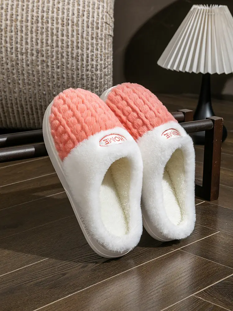 Autumn and Winter New Plush Cotton Slippers for Women, Non-Slip Thick-Soled Couples, Warm Cotton Slippers for Men, Factory Wholesale Winter
