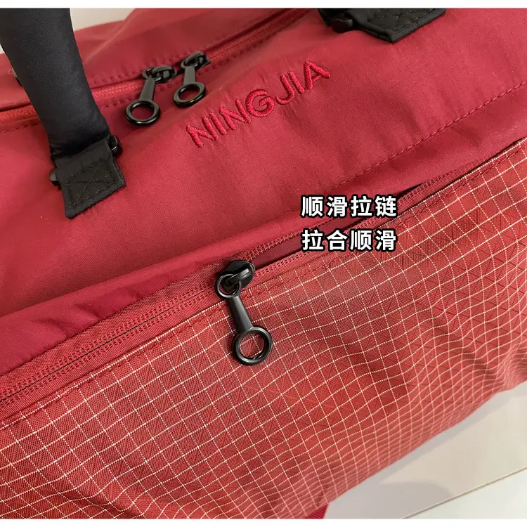 Cross-Border Travel Bag Large Capacity Waterproof Multi-Use — feature 14