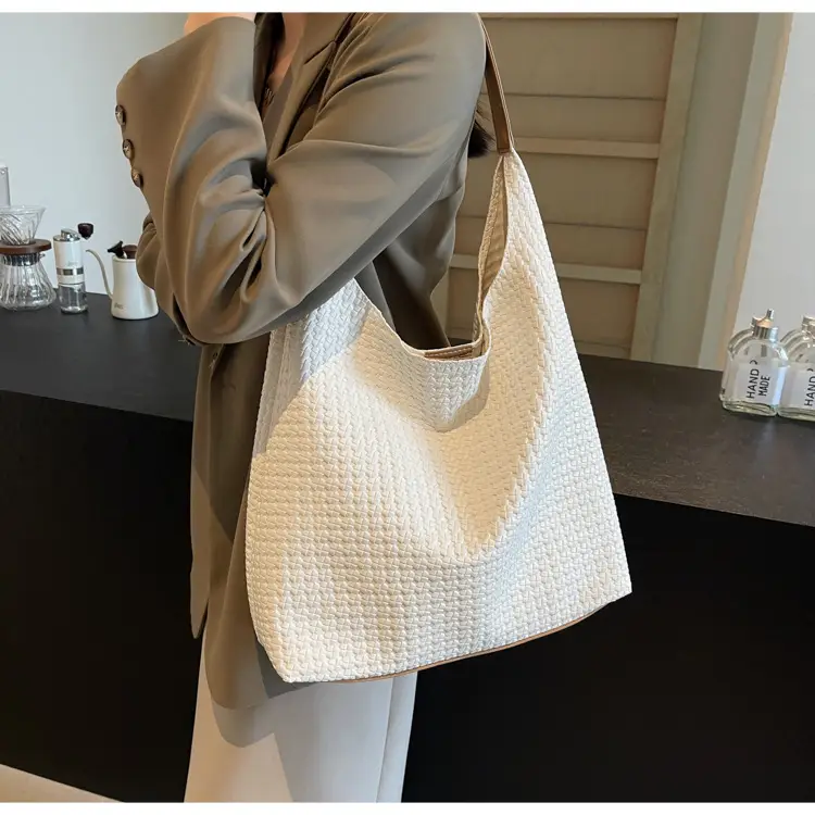 Korean Style Woven Armpit Bag for Women Brown — feature 26