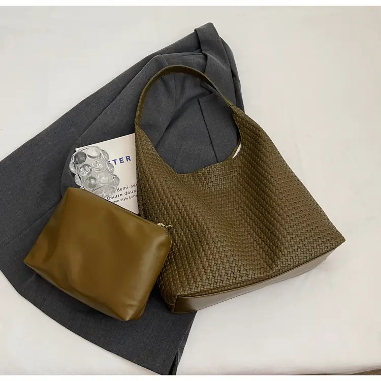 Korean Style Woven Armpit Bag for Women Brown — feature 42