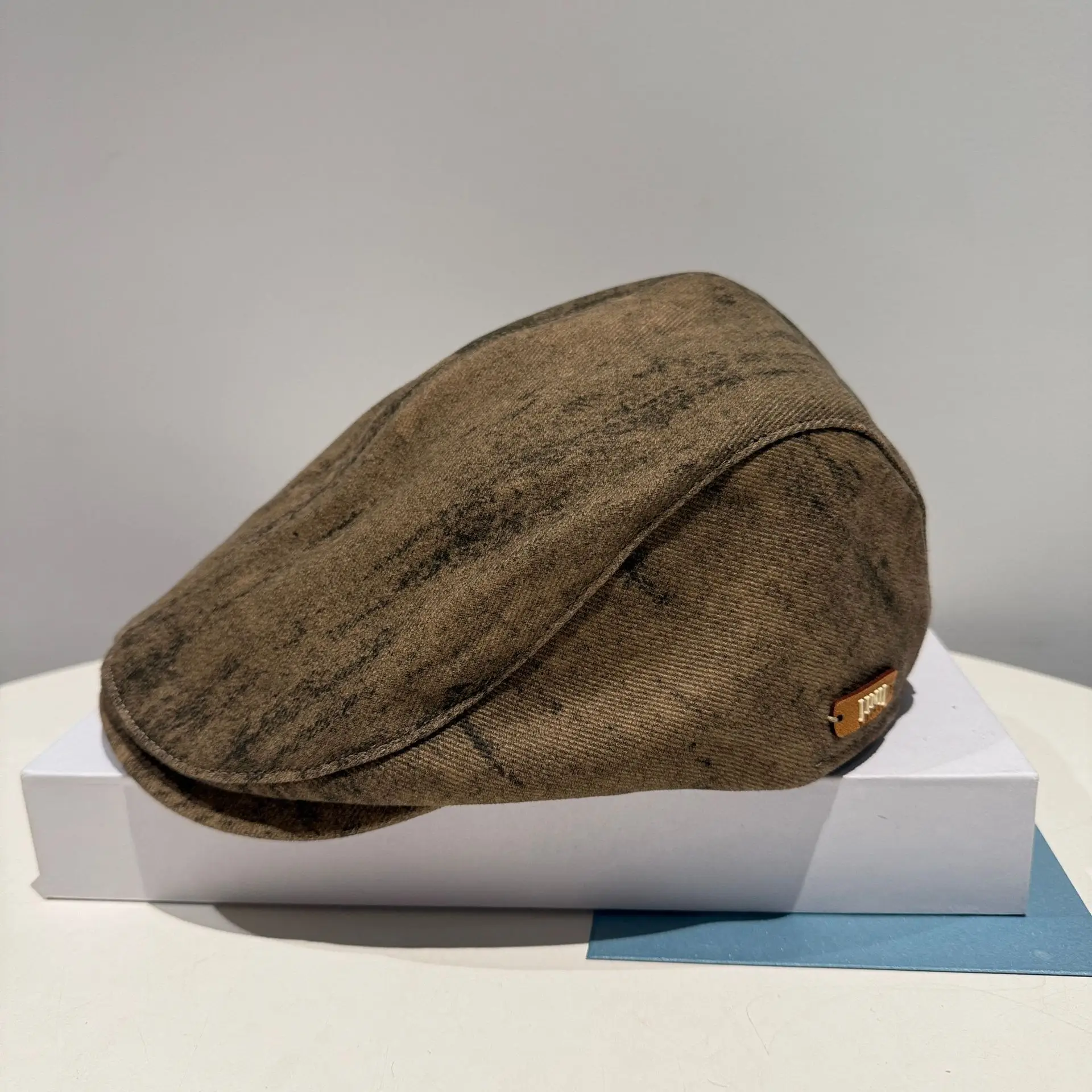 British Style Retro Newsboy Cap for Men Gray - Image 3