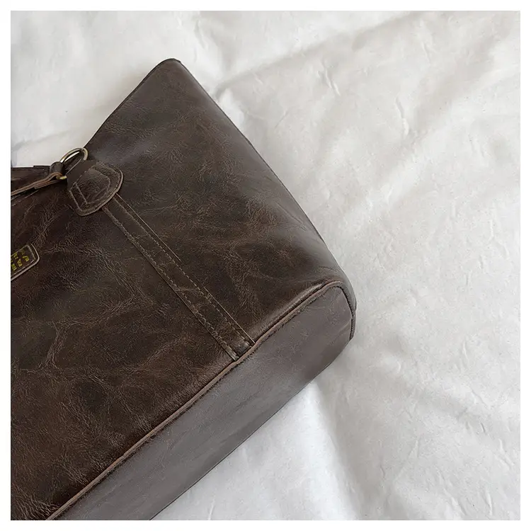 Brown Leather Tote Bag for Women Large Capacity Casual Shoulder Bag — feature 8