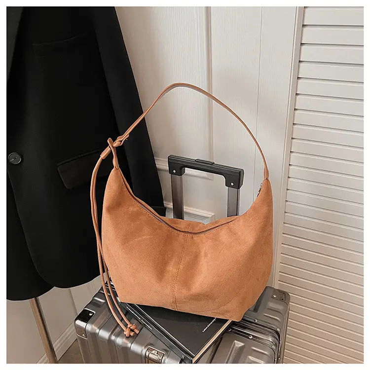 Suede Crossbody Bag Women Large Capacity Retro Frosted — feature 16